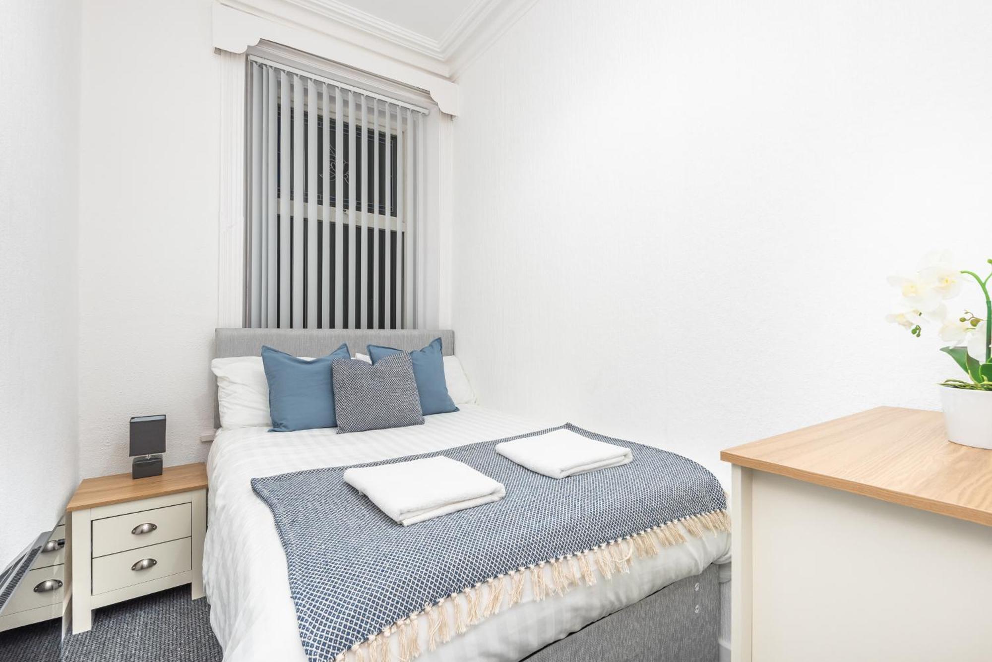 Velvet Coaster Apartments Blackpool Oda fotoğraf